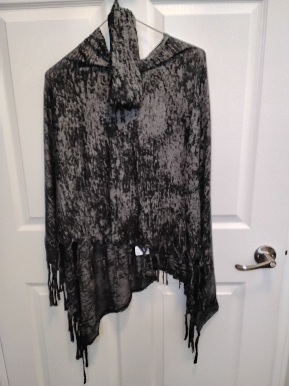 XERTIA Lightweight Yoga Poncho Black/ Grey Burnout  NWT